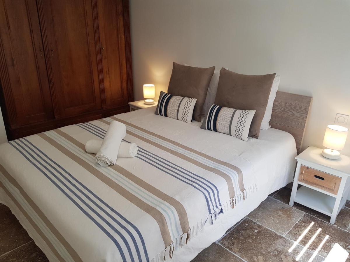 Villa Reva Appartement Ле Исамбр Екстериор снимка