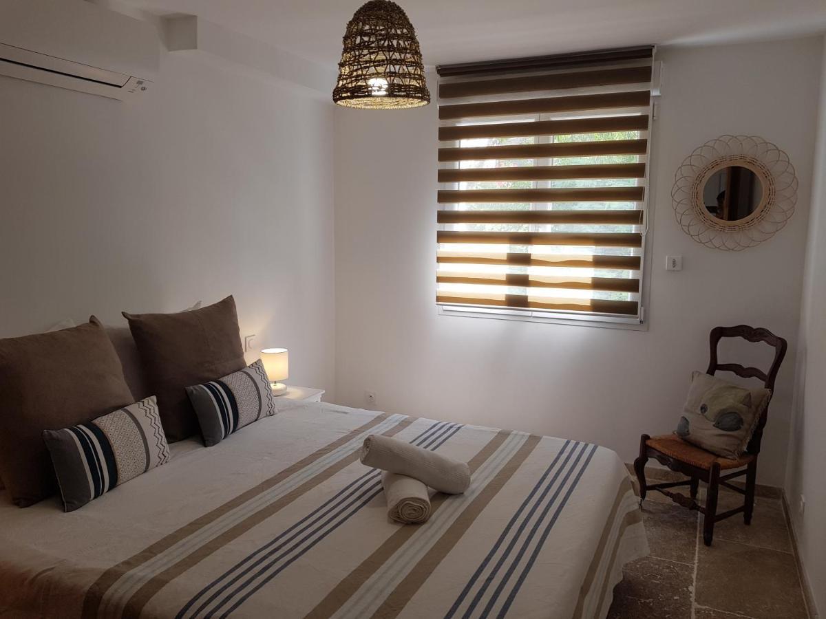 Villa Reva Appartement Ле Исамбр Екстериор снимка