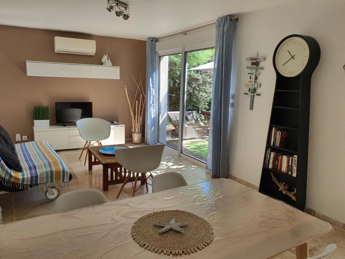 Villa Reva Appartement Ле Исамбр Екстериор снимка