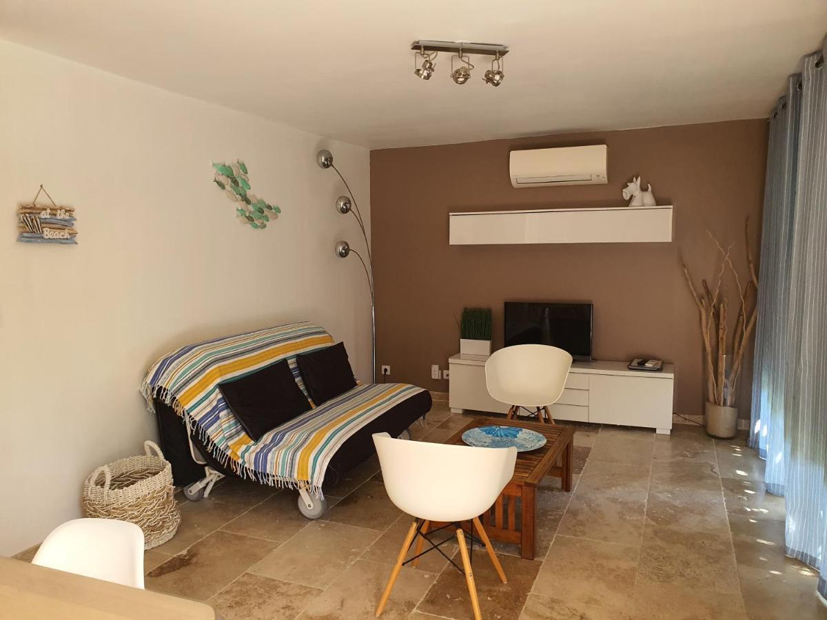 Villa Reva Appartement Ле Исамбр Екстериор снимка